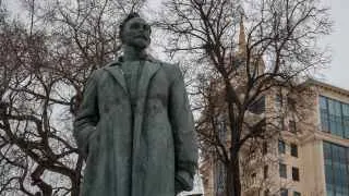 Президентским указом Академии ФСБ возвращено почетное наименование в честь основателя ВЧК Феликса Дзержинского, символа советских репрессий и красного террора.