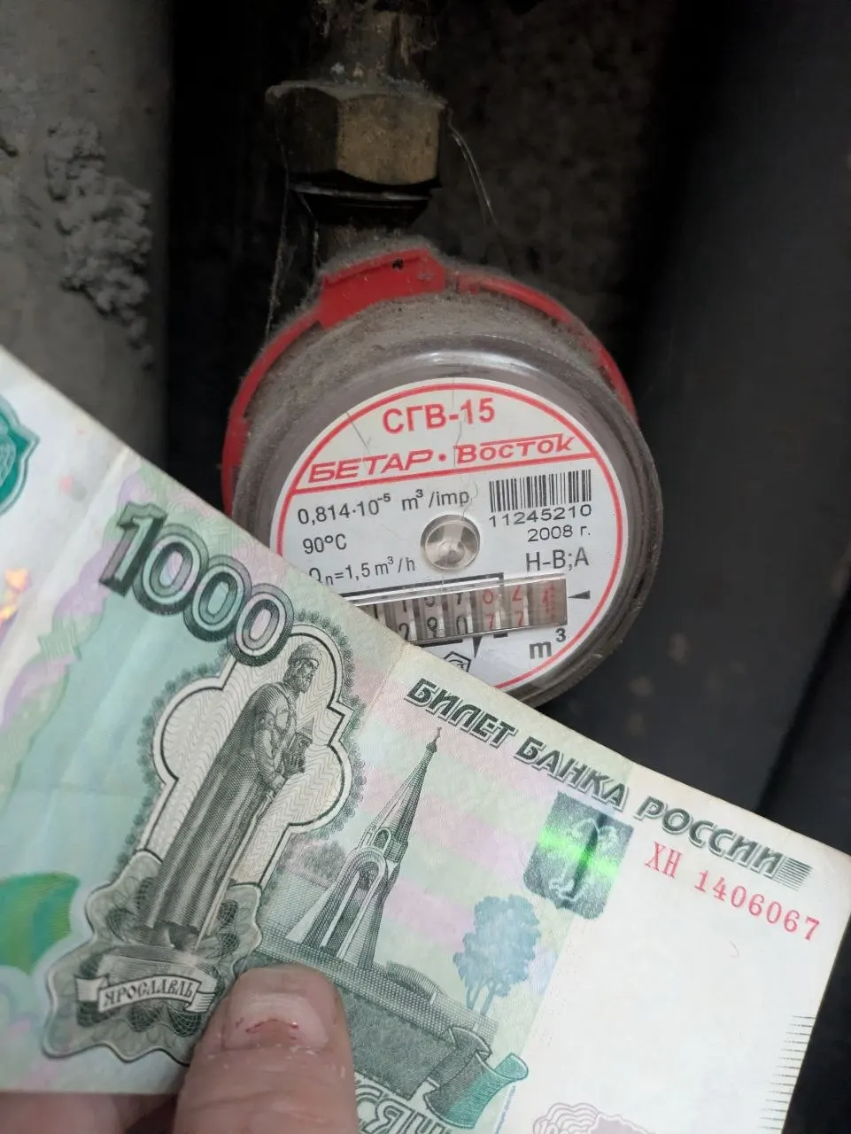 Юридические лица задолжали водоканалу 115,6 млн рублей, население — почти 240 млн рублей. В Центральном районе 7 665 абонентов имеют просрочку свыше 3 000 рублей.