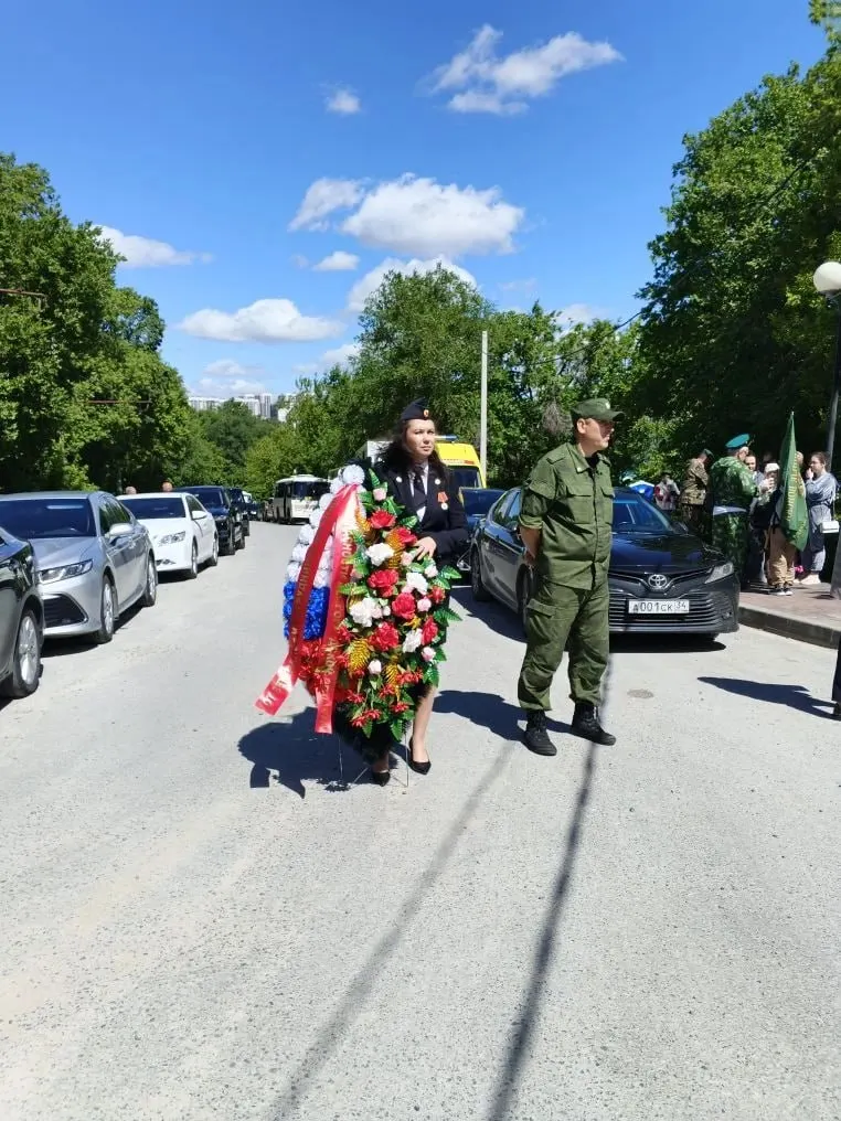 28 мая в Волгограде на площади Чекистов прошли торжественные мероприятия в честь Дня пограничника. Желающих просят делиться фотографиями службы в комментариях.