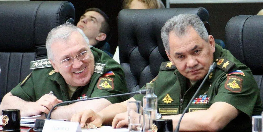 Московский суд удовлетворил иск Генпрокуратуры: в доход государства обращены деньги, недвижимость и другие активы бывшего первого замминистра обороны Руслана Цаликова и членов его семьи на общую сумму 5,5 млрд рублей. Цаликов обвиняется в хищениях, создании преступного сообщества, отмывании денег и получении взяток.