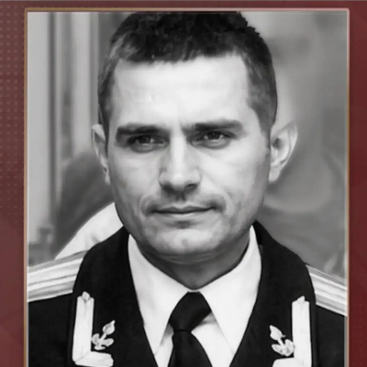 Суд заочно поместил под стражу на два месяца Александра Щепцова, обвиняемого в организации атак на объекты в Туапсе и в акватории Чёрного моря; ему инкриминируют теракты и содействие террористической деятельности.