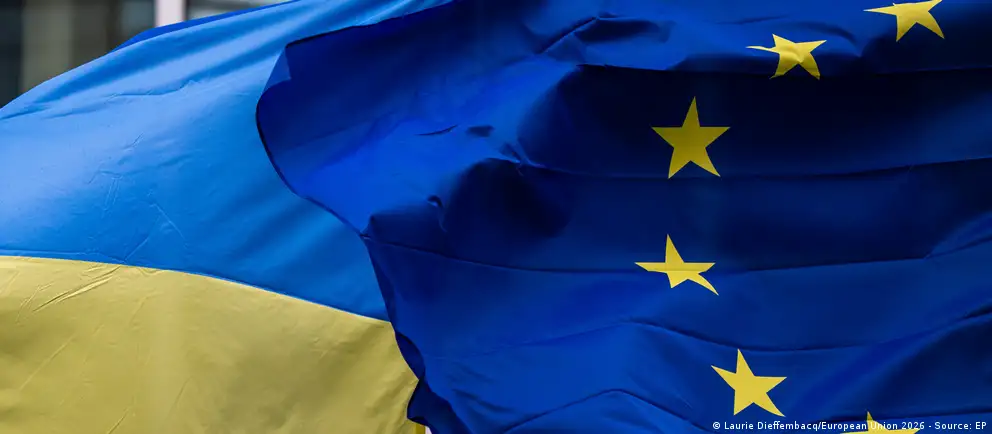 Министры ЕС проголосовали за подписание расширенного соглашения о присоединении к специальному трибуналу Совета Европы, который будет расследовать преступление агрессии, в том числе в отношении высшего руководства РФ. Юрисдикция суда охватит также государств‑помощников, а Евросоюз уже выделил первые средства на работу трибунала.