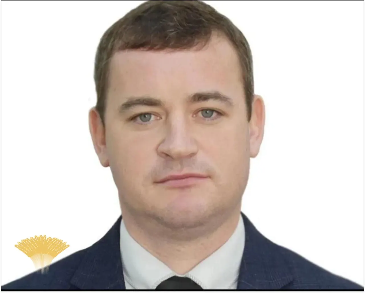Заместитель главы Апшеронского района Вячеслав Муха и предприниматель Максим Майба осуждены на четыре года колонии за хищение 2,6 млн рублей, предназначенных для нужд СВО; деньги перечислялись за фиктивные поставки через подставное ИП.