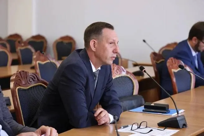 Лашенко доработал до 1 июня и ушёл по собственному желанию. Временно обязанности исполняет Евгений Романцов; Лашенко занимал должность с лета 2024 года.