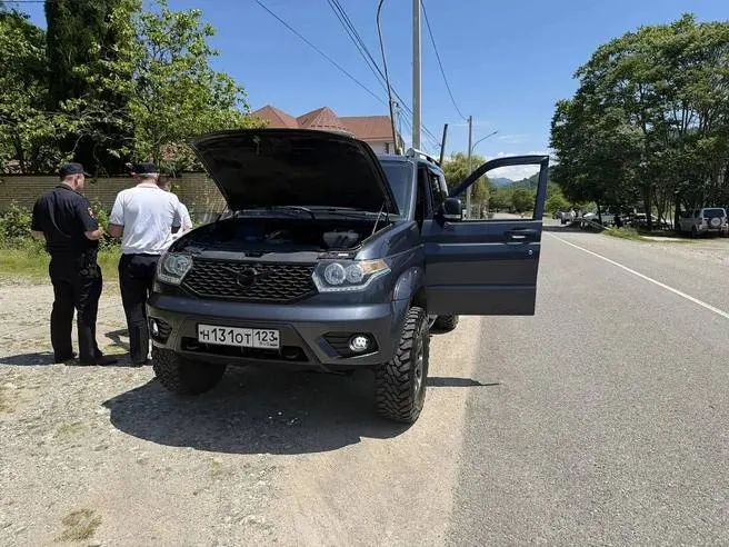 Рейд в Лазаревском районе показал, что более половины организаторов джип-туров работают с нарушениями. Проверка прошла после прошлогоднего переворота джипа с гибелью туристов.