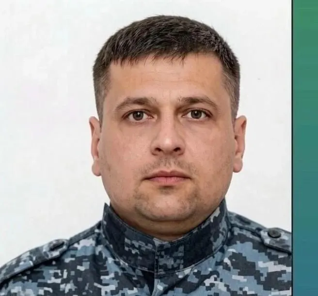 При атаке беспилотников на станцию Гуково 18 июня погиб стрелок ведомственной охраны железной дороги Марат Шафидулин; у него остались двое детей младше 18 лет.