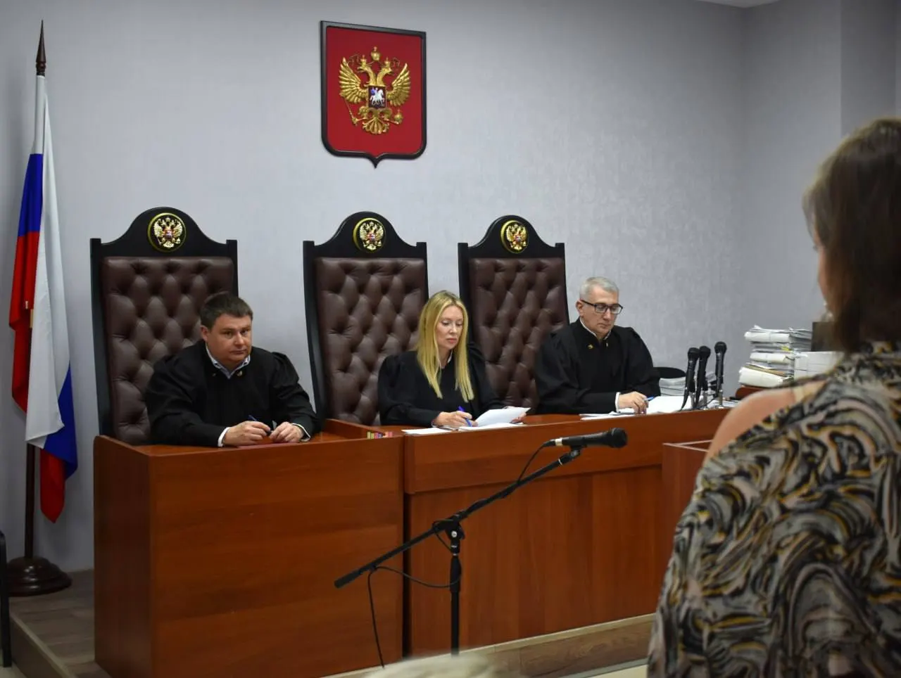 Суд постановил, что требования застройщика о возврате переданных объектов не являются восстановлением имущественных прав дольщиков, поэтому иск был отклонён.