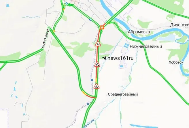 В сторону Ростова-на-Дону зафиксированы заторы: у Аюты — около 3 км, в районе Каменска‑Шахтинского — примерно 5 км.