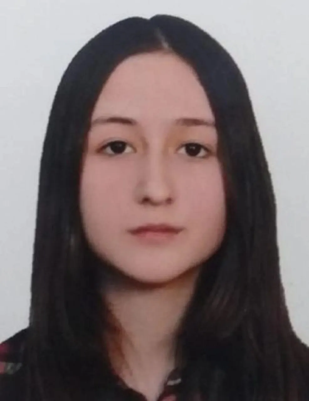 Девушка, пропавшая 15 апреля, обнаружена живой в столице. Правоохранительные органы сообщают, что она в Москве по собственной воле и отказалась общаться с родными.