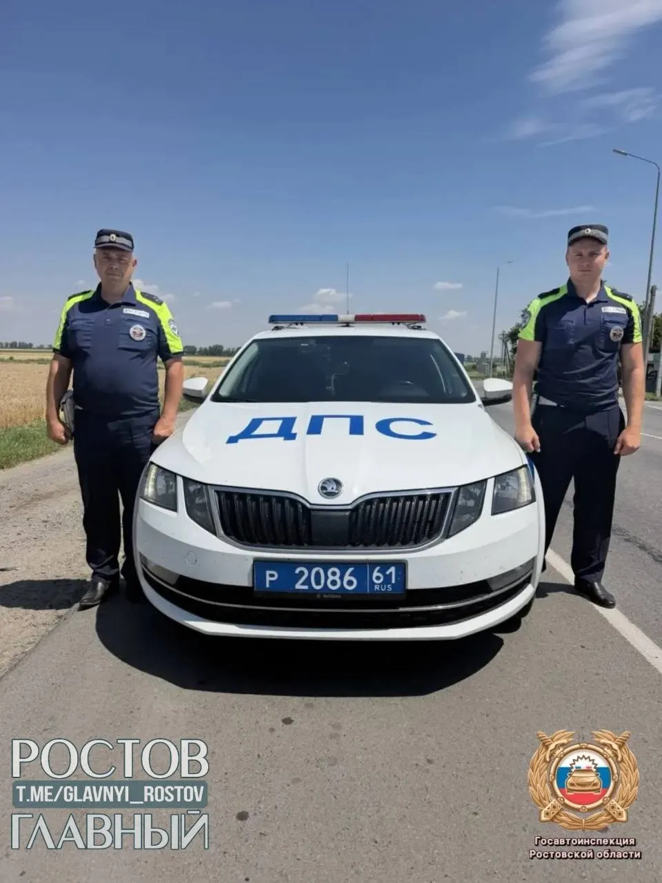 На трассе между Волгодонском и Семикаракорском полицейские включили мигалки и сопроводили автомобиль с роженицей — сразу по прибытии у женщины родился здоровый мальчик.