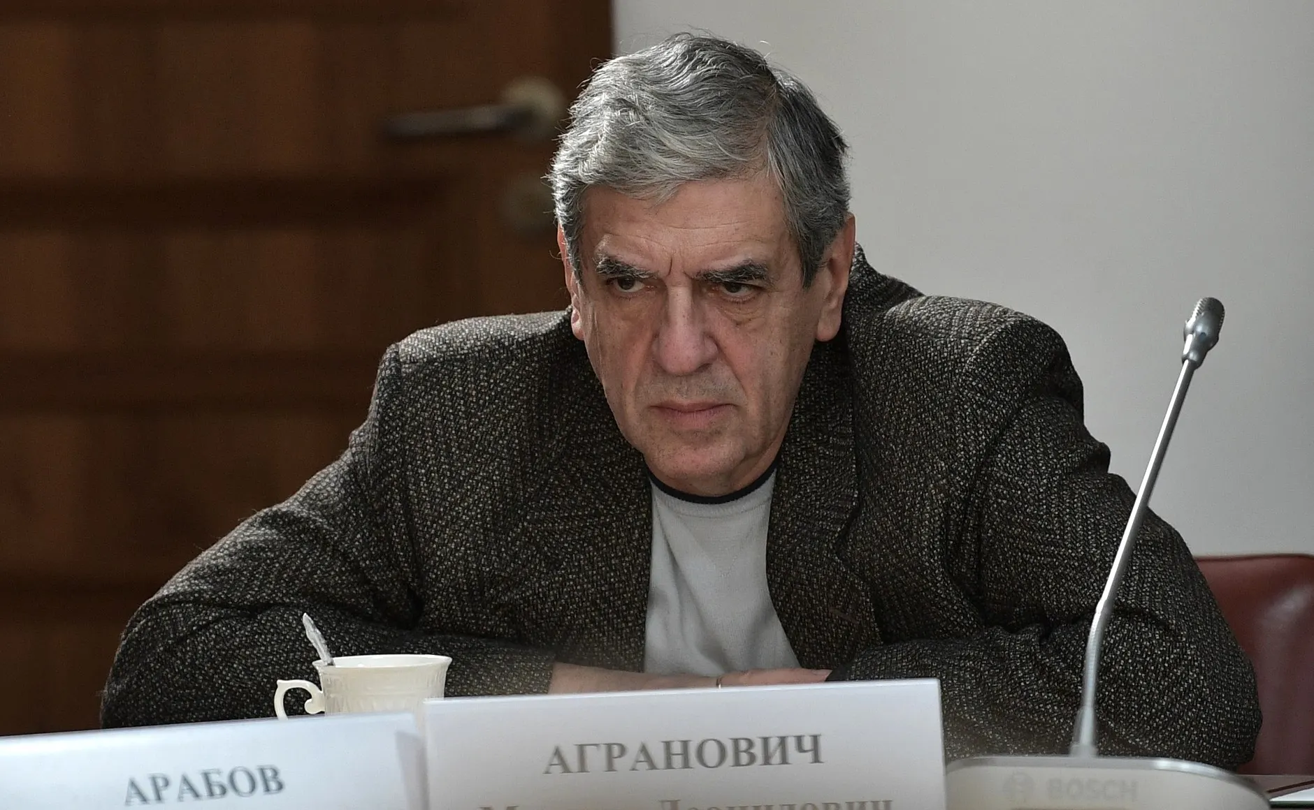 Абитуриентам обещают бесплатное обучение и место в общежитии с присвоением статуса ветерана боевых действий в обмен на год службы по контракту в подразделениях беспилотных систем Минобороны.