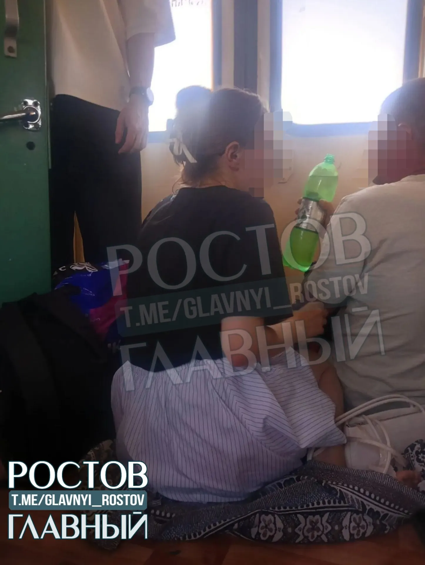 Переполненные электрички Ростов&nbsp;— Ейск: пассажиры жалуются на&nbsp;отсутствие мест и&nbsp;нерабочие кондиционеры