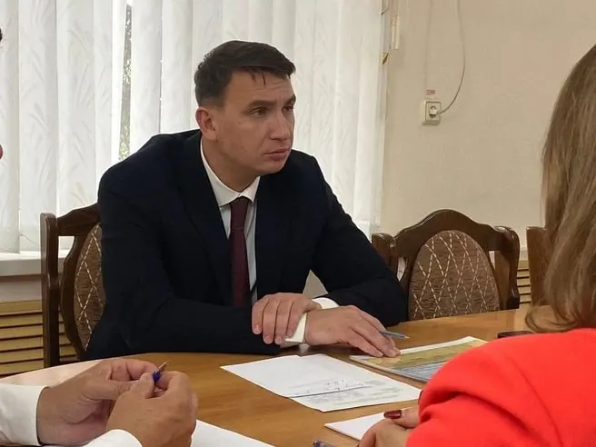 Суд отклонил ходатайство о домашнем аресте: чиновника задержали 22 июня по подозрению в хищении около 60 млн рублей и возможном дополнительном хищении на 23 млн.