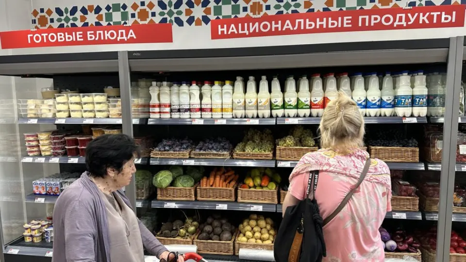Ассоциация фермеров сообщает о риске срывов сроков поставок в ряде регионов; поставщики просят ритейл не применять штрафы, пока сохраняются проблемы с топливом.