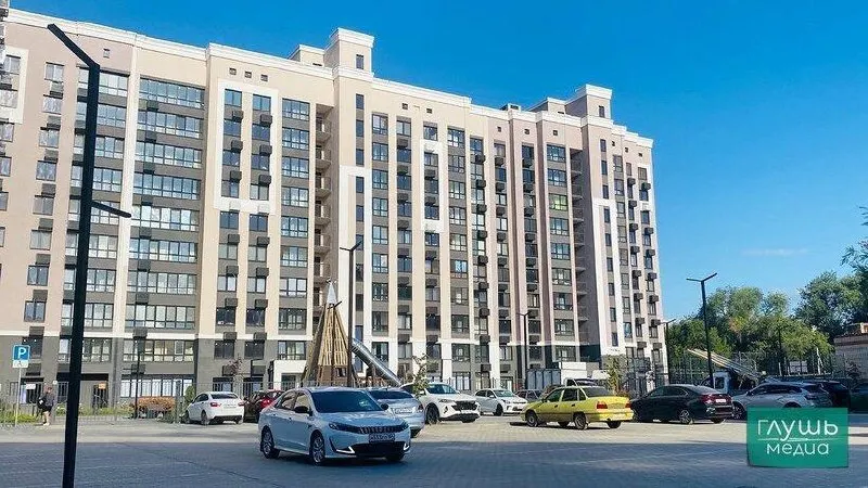 Саратовская область вместе с Калужской и Воронежской областями и Краснодарским краем входят в число регионов с наибольшей затоваренностью жилья: в ряде регионов доля невыкупленных квартир на первичном рынке превышает 80%.