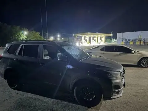 39-летний мужчина забрал автомобиль коллеги после застолья; дело возбуждено по статье о неправомерном завладении транспортным средством.