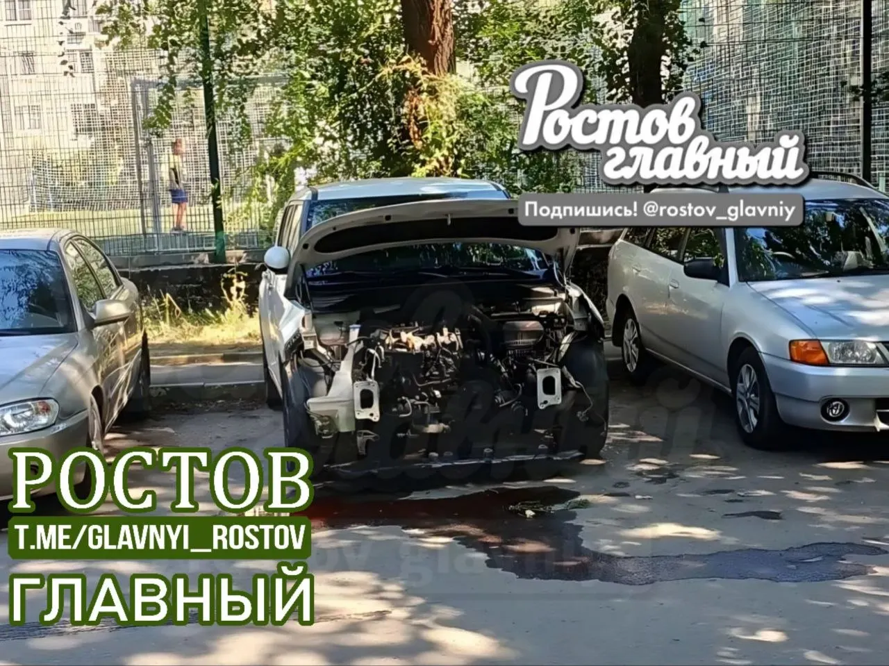 На улице Космонавтов был зафиксирован угон автомобиля Kia. Злоумышленник, предположительно в маске, попал на видеозапись.