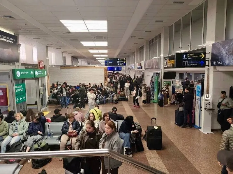 Безопасность полетов обеспечена; ограничения сняты в аэропорту Краснодара.