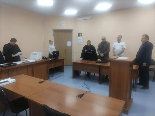 Бывшего главного инженера обвиняют во взрыве на КНС-4 в Красноармейском районе Волгограда; после апелляции ему назначили два года колонии-поселения. Дело передано на изучение в кассационный суд Краснодара.