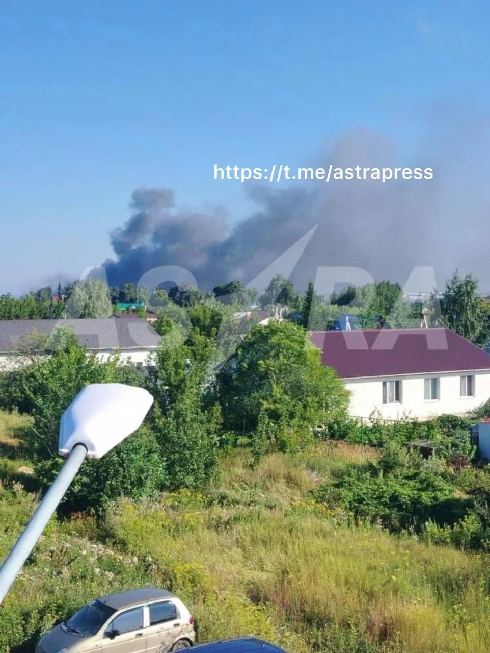 В ночной сводке — взрыв у ресторана в Москве с погибшими и пострадавшими, рекордные 635 сбитых дронов с разрушениями в регионах, атаки по складам Wildberries и задержания по факту публикаций снимков происшествий.