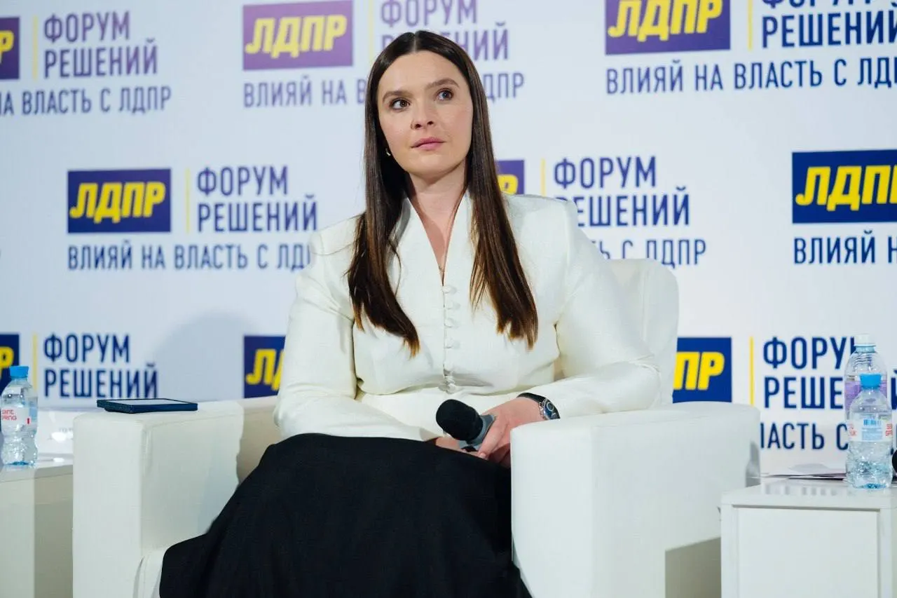 В регионе дефицит врачей, учителей и полицейских объясняется нехваткой жилья; партия предлагает ипотечные субсидии и проверку пустующих квартир для соцнайма.