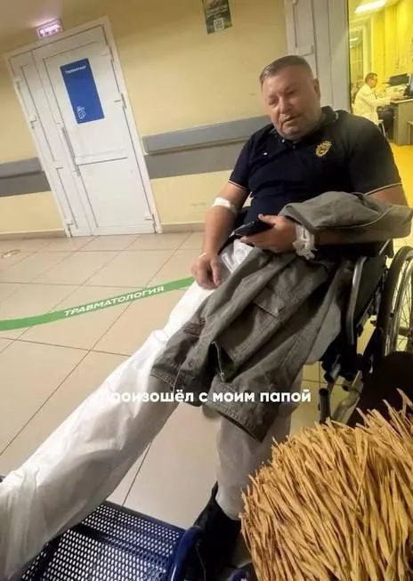 Очереди на заправках и перебои в поставках бензина затрагивают Ленинградскую область и Санкт-Петербург; власти обещают меры по стабилизации ситуации.