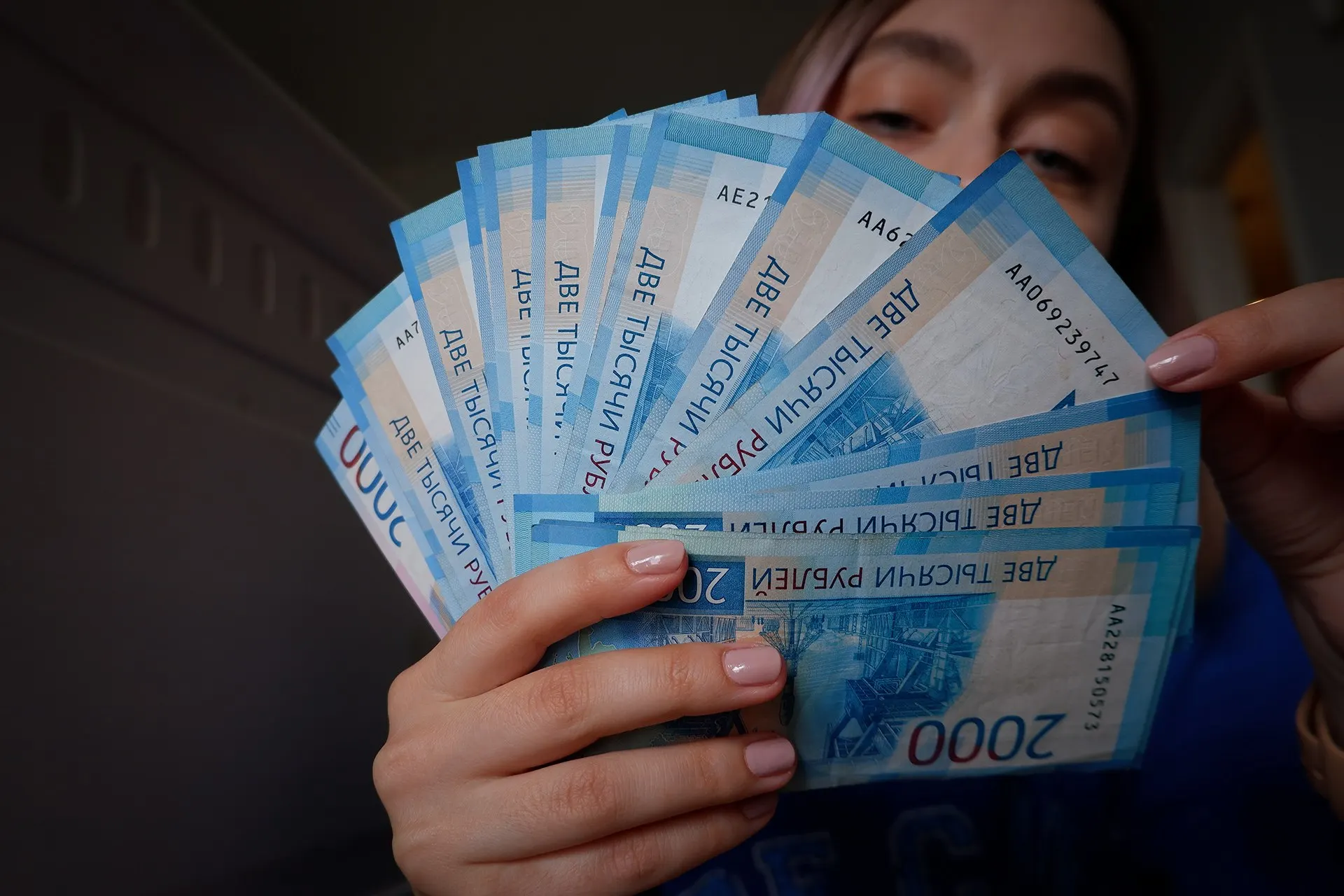 Налоговое бремя граждан продолжает расти; власти обсуждают концепцию нового налога как источник дохода